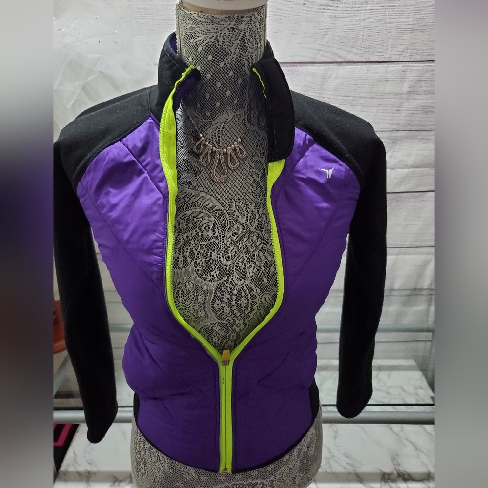 Old Navy Active Jacket - Picture 3 of 6